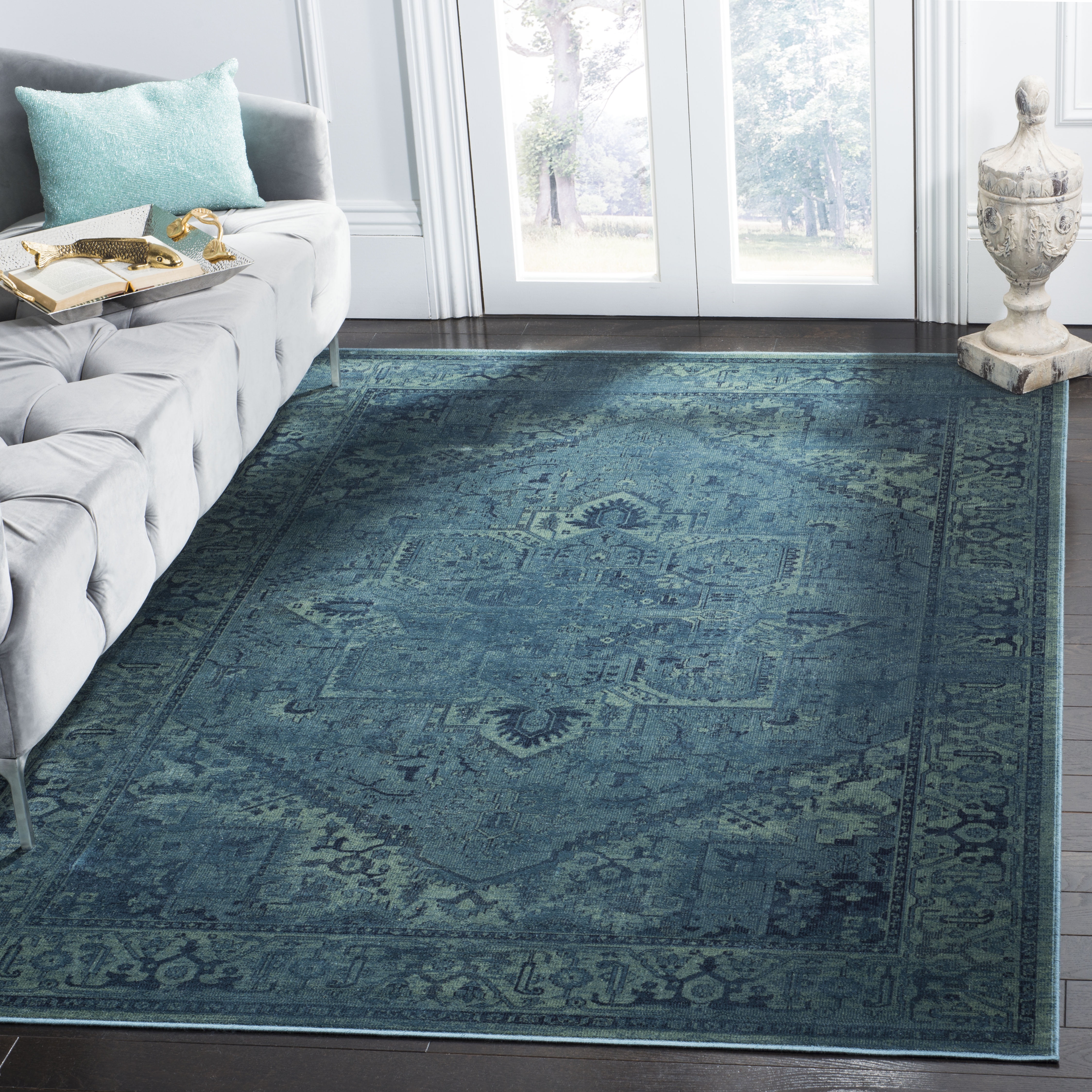 Turquoise Blue Viscose Traditional Area Rug 5'3" x 7'6"
