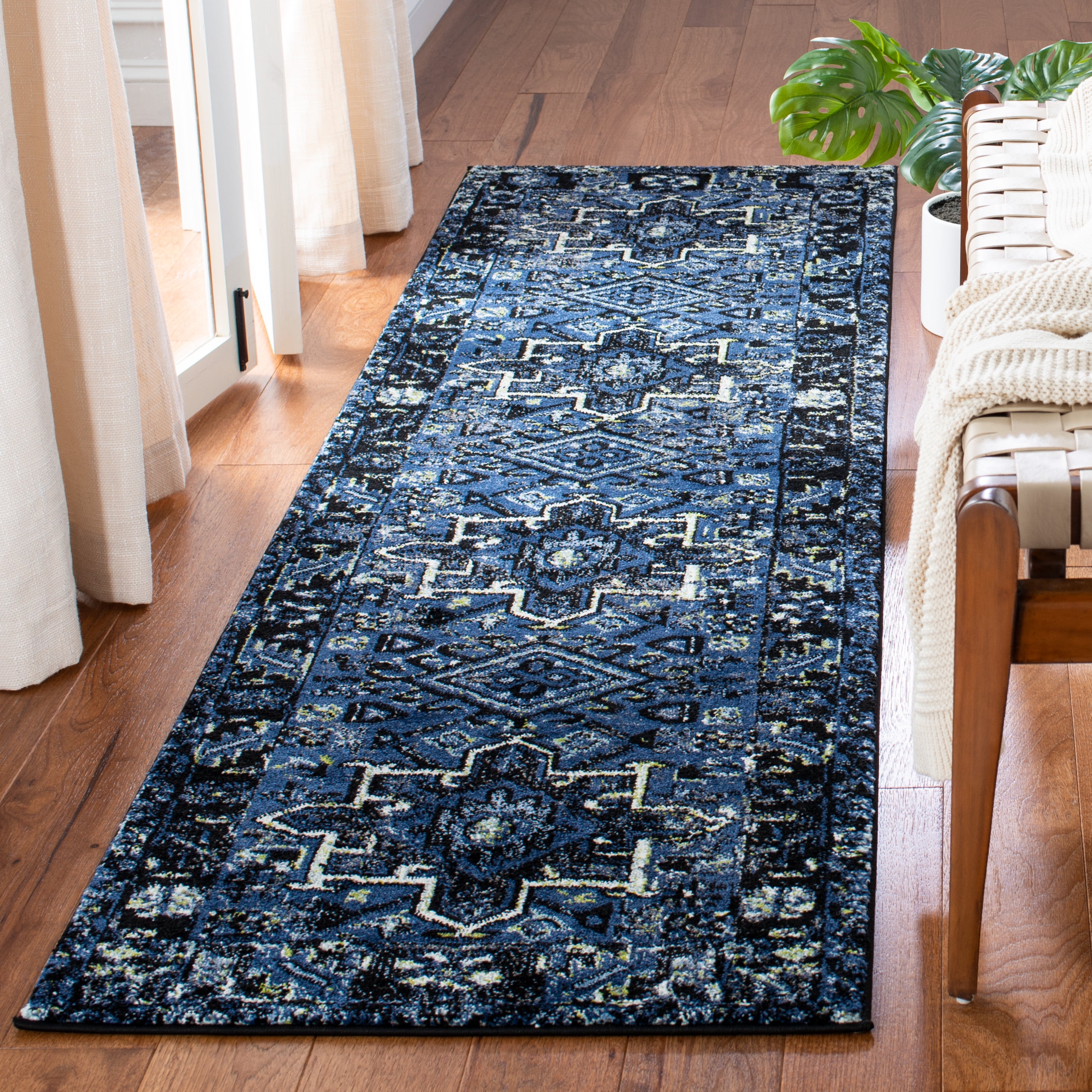 Safavieh Vintage Hamadan Dania Oriental Runner Rug, Blue/Gray, 2'3" x 20'