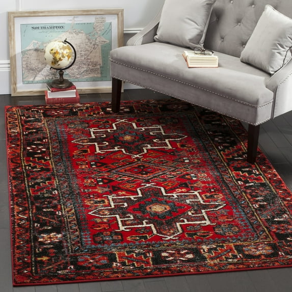 Safavieh Vintage Hamadan Dania Oriental Area Rug, Red/Multi, 6'7" x 9'