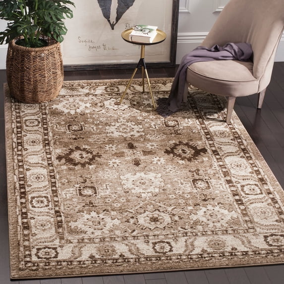 SAFAVIEH Vintage Hamadan Pema Traditional Area Rug, Taupe, 6'7" x 6'7" Square