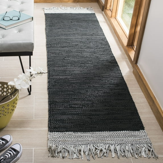 SAFAVIEH Vintage Leather Horatio Braided Fringe Border Runner Rug, Light Grey/Black, 2'3" x 6'