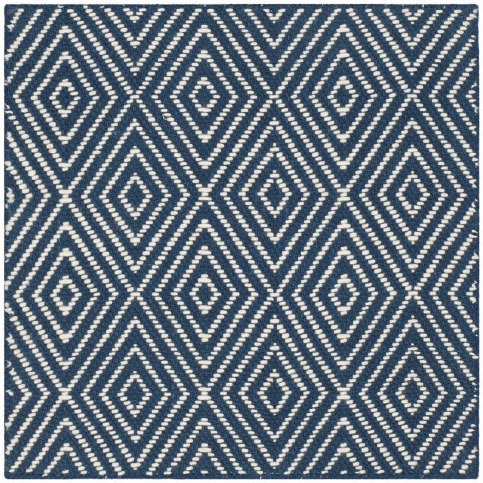 Handmade Ivory and Navy Wool Geometric Area Rug, 5' x 8'