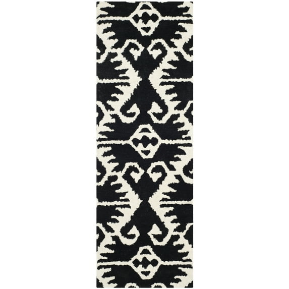 SAFAVIEH Wyndham Dzvonko Southwestern Wool Runner Rug, Black/Ivory, 2'3" x 7'