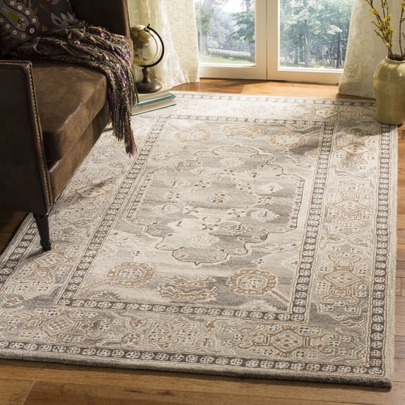 SAFAVIEH Wyndham Keighley Geometric Wool Area Rug, Light Grey, 5' x 8'