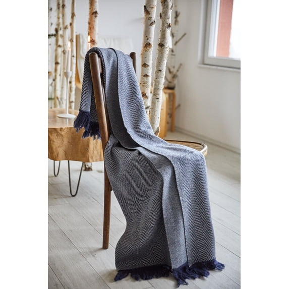 SAOL Herringbone Throw Blanket 100% Premium Super Soft Merino Wool 75" x 57" Fringe Ends from Ireland
