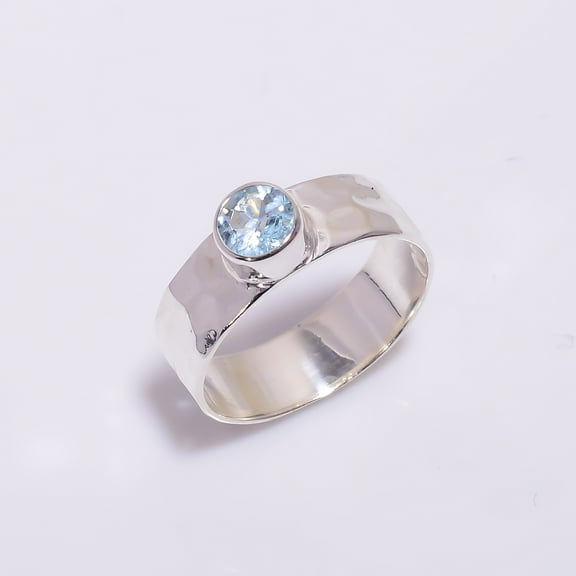 SATYAVIE JEWELLERY 925 Sterling Silver Ring for Women, Nartural Round Cut Blue Topaz Gemstone Ring Size US 5, Silver Hammered Ring Beautiful Ring Jewelry