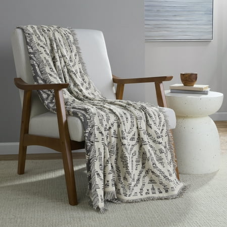 Mainstays Soothing Grey Ikat Tapestry Throw – Soft & Stylish