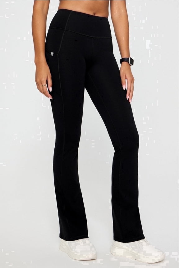 Women's StretchTech Kick-Flare Scrub Pant - 4-Way Stretch, Breathable, Hidden Pockets, Flare Leg, Comfortable Fit (Extended Sizes Available)