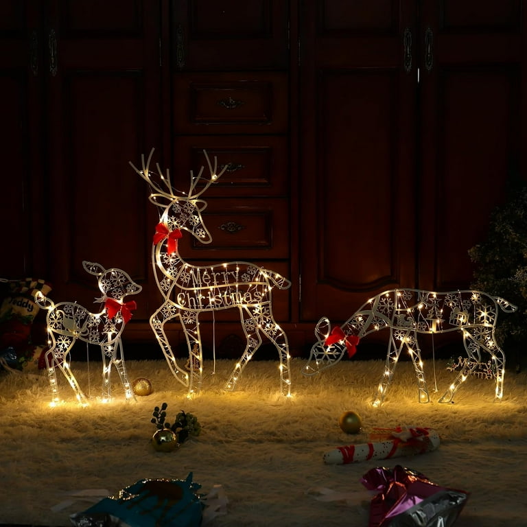 Outdoor metal on sale deer