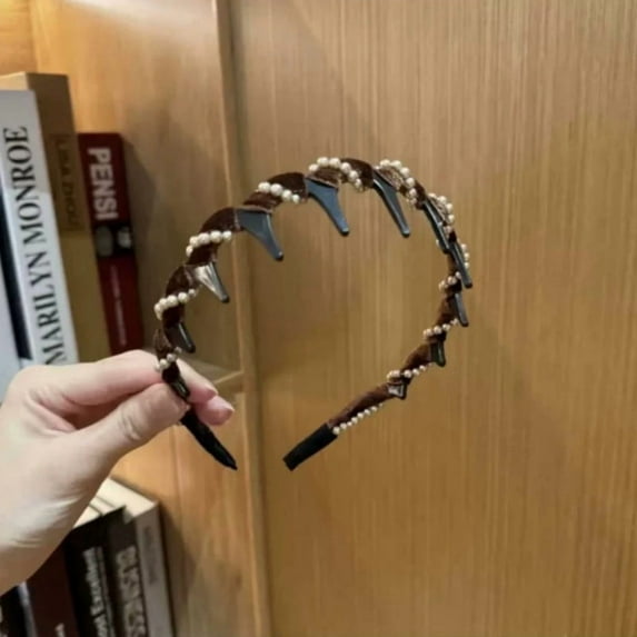 SDJMa Coffee Vintage Pearl-Embellished Velvet Headband – Non-Slip High Crown Hairband for Face-Lifting & Styling