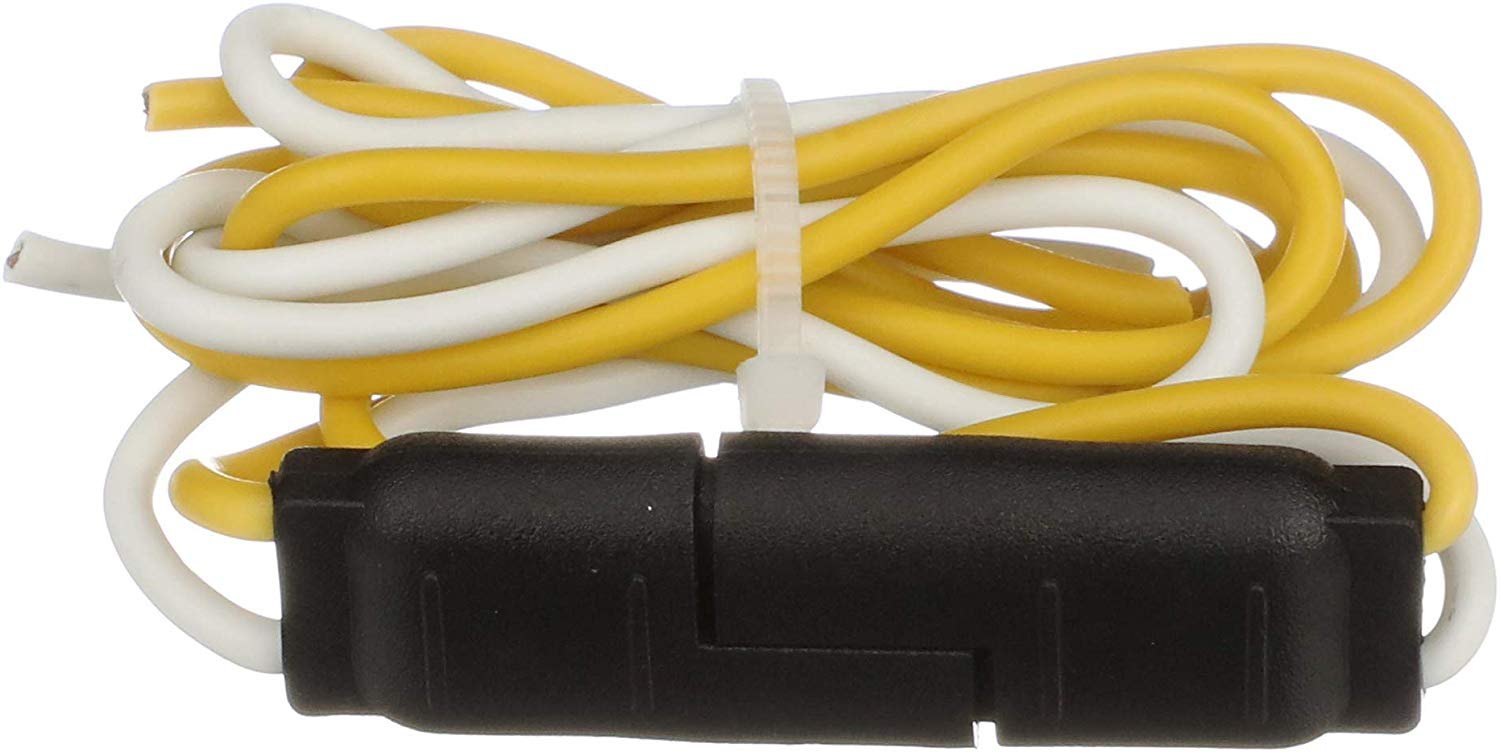 SEACHOICE 13841 2-Pole Molded Line Connector with 12-Inch Lead for