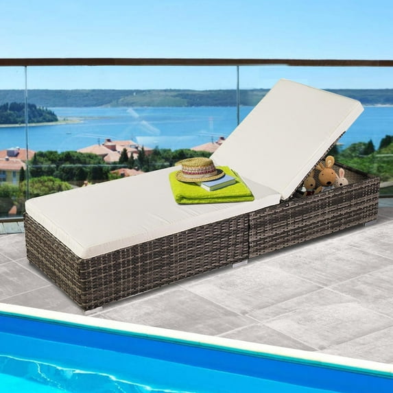 SEGMART Outdoor Rattan Wicker Lounge Chair, 5 Adjustable Reclining Backrest Lounger Chair, Modern Rattan Chaise Chair with Cushion, Fits for Pool, Yard, Deck