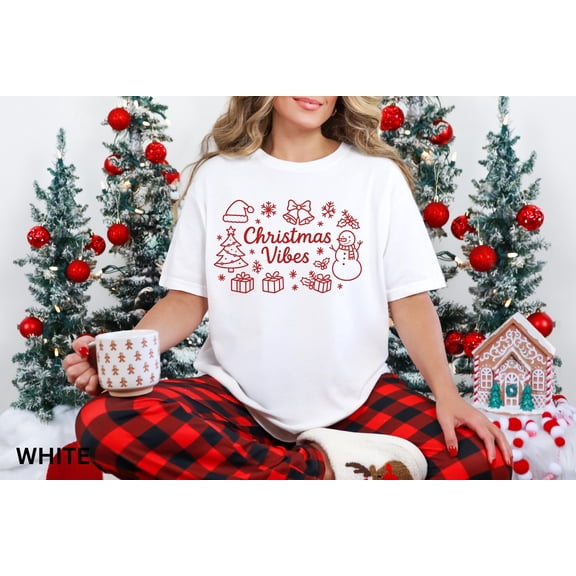 SEIKEMS Christmas Vibes T-Shirt: Holiday Tee, Family Christmas Shirt, Winter Celebration Top