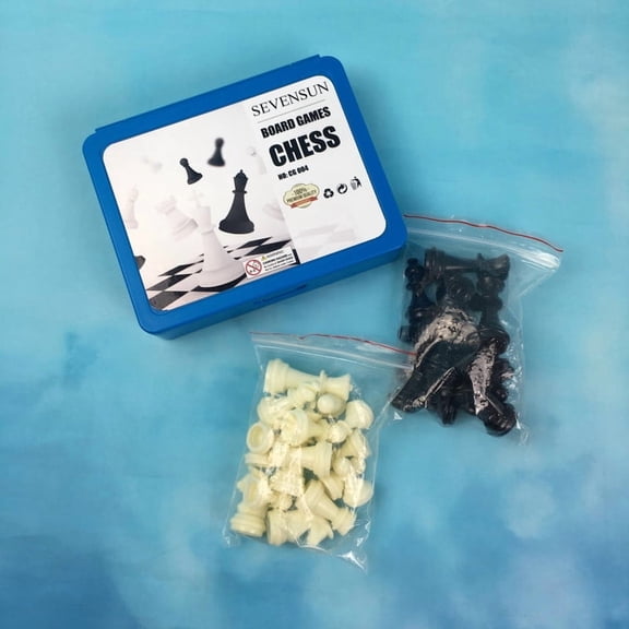 SEVENSUN Chess games Portable Classic Chess Set Travel Chess Set with Storage Case