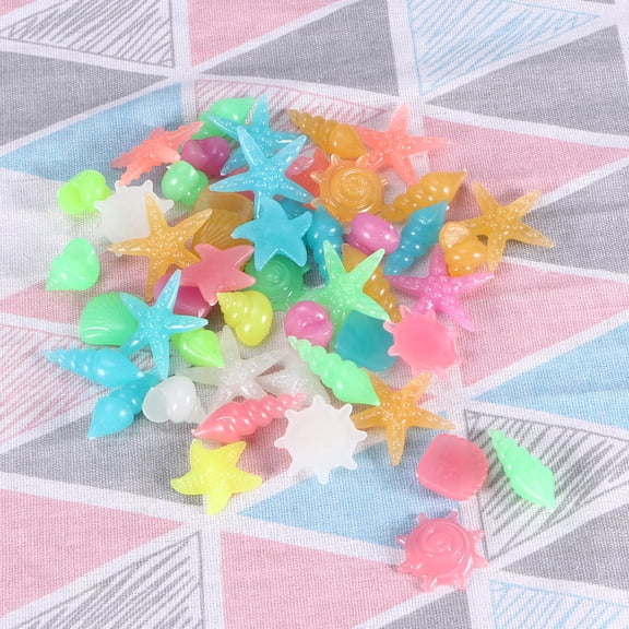 SEWCHICS 50 Pieces Assorted Tank Decorations Shells for Aquarium Tank Conch Accessories