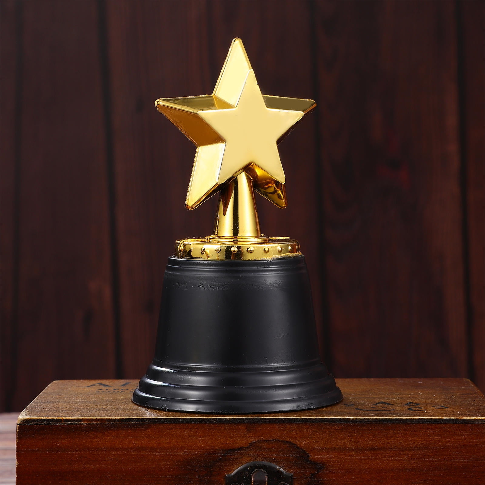 SEWOART 20Pcs Five-Point Star Trophy Plastic Party Award for Decor and Celebration