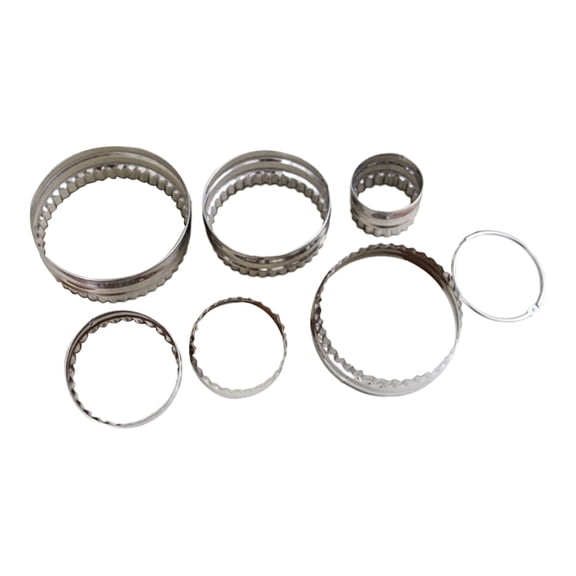 SEWOART 6Pcs Plated Silver Circle Cutter Set with Fluted and Smooth Edges for Kitchen Baking Needs