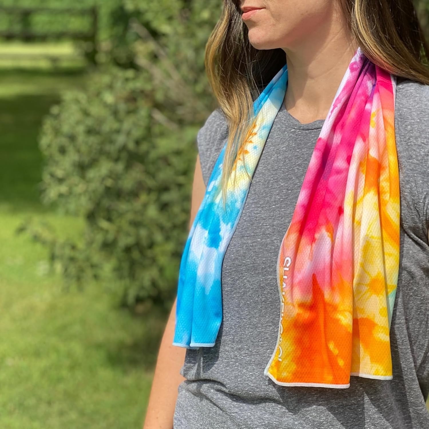 SHAKEitCOOL Extended Size Cooling Towel – Be Cool in Style - Heat Relief, Soft, Lightweight, Sun Protection, Easy Clean - Perfect for Biking, Hiking, Running, Yoga, Golf, Gardening - Tie Dye M
