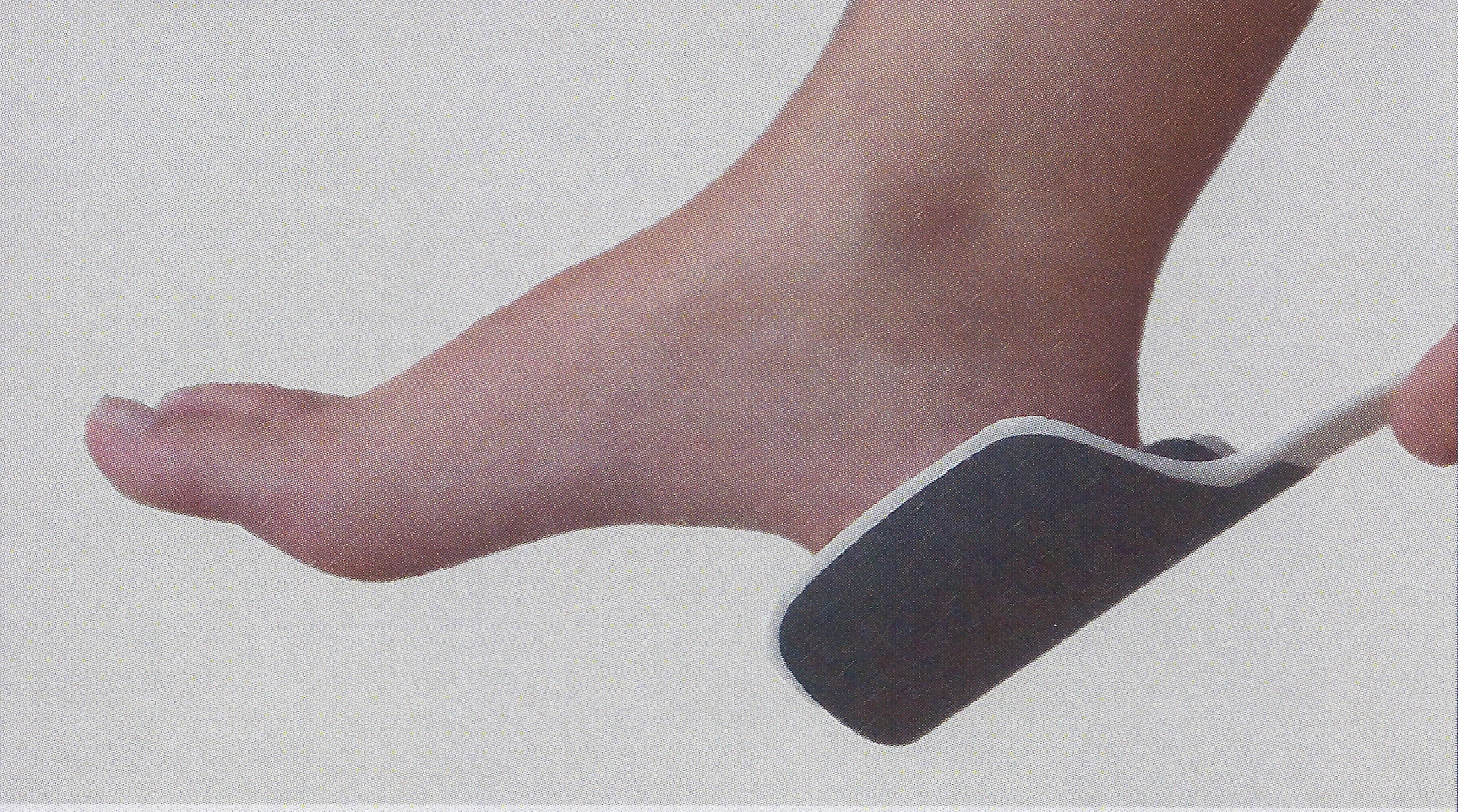 The Shappy File Coarse, Unique Double Sided Wet or Dry Ergonomic Long Handle Foot Rasp