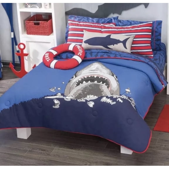 SHARK ATTACK TEENS KIDS BOYS REVERSIBLE COMFORTER SET 3 PCS TWIN SIZE