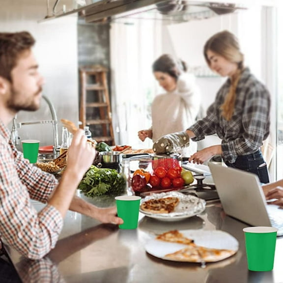 SHIMELE Christmas Party Supplies Disposable Paper Cups Festive Tableware Holiday Decorations Tableware Paper Cups Holiday Party Decorations Disposable Party Supplies