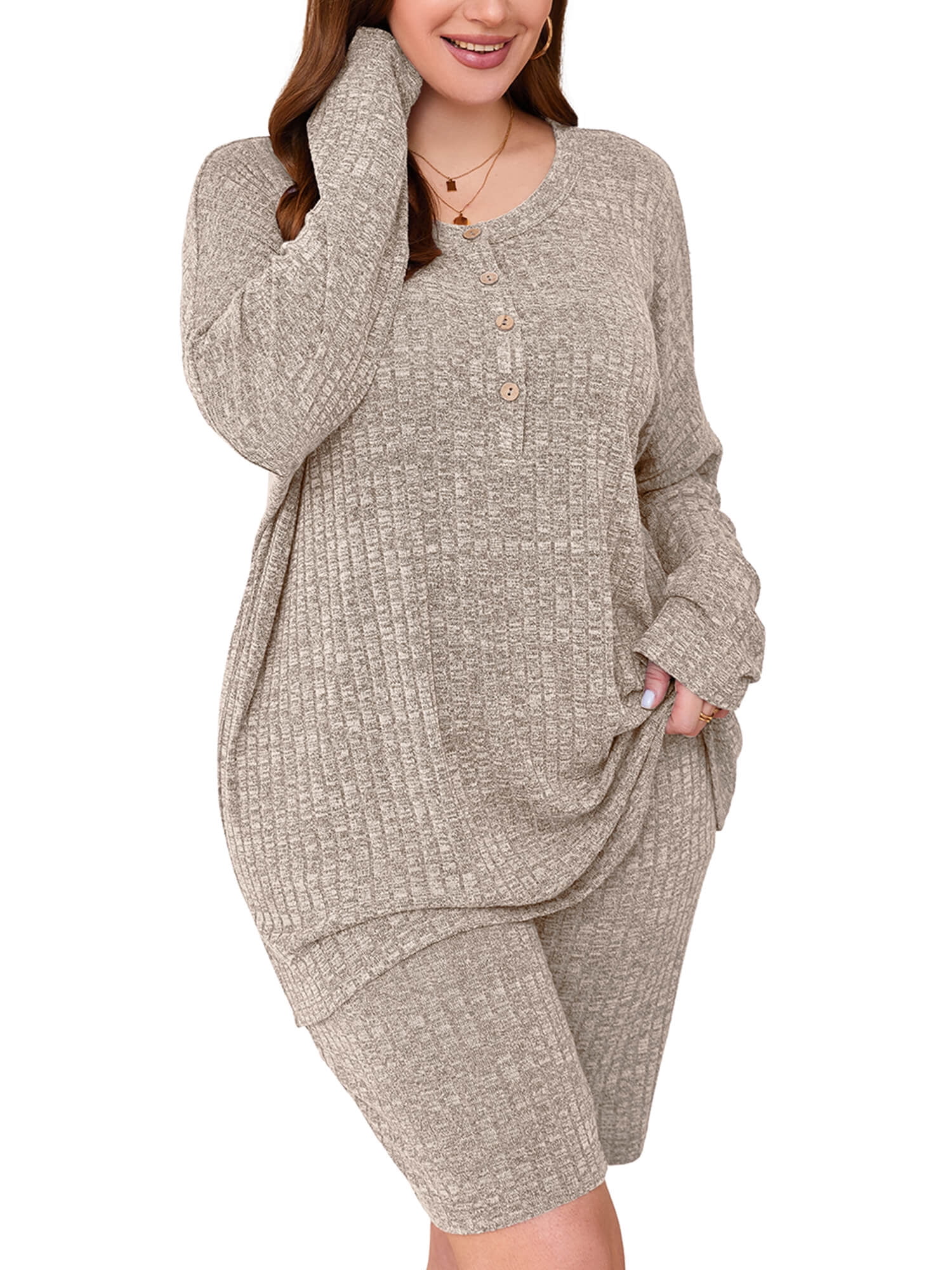 Plus Size Heart Graphic Top and Plaid Shorts Loungewear Set main image 0