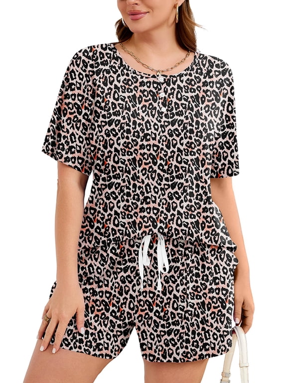 Cute Plus Size Outfits Women's Summer Two Piece Shorts Set Trendy Loungewear Fancy Peachy Leopard Print 3X