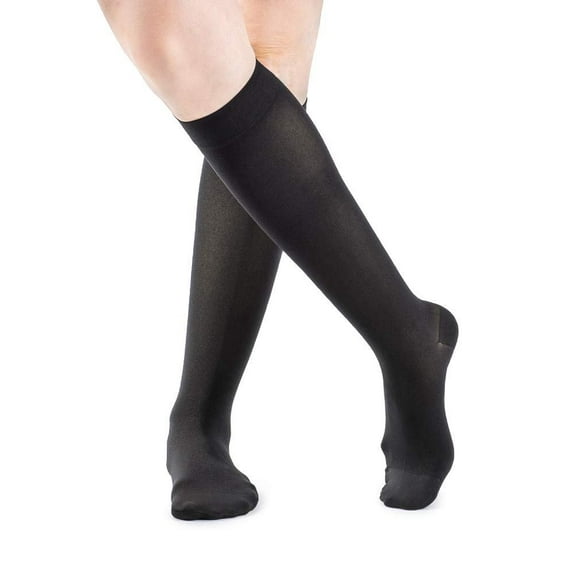 SIGVARIS Womens Style Soft Opaque 840 Closed Toe Calf-High Socks 20-30mmHg