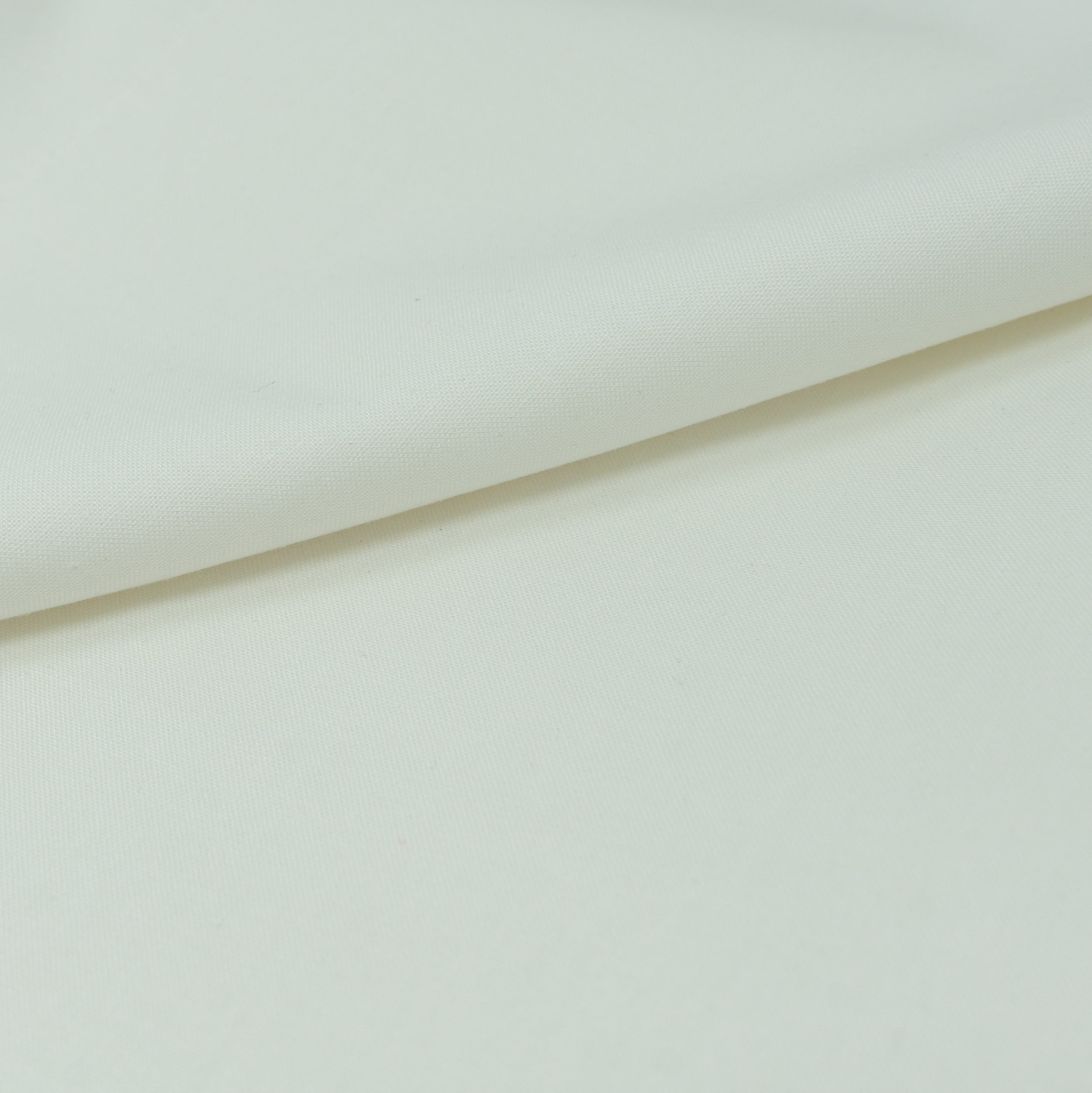 Singer Fabrics - 100% Cotton, Craft Quilting, 44 inch x 8 Yards Cut, by Bolt, Solid Bright White, Precut Fabric, Size: 8 Yards(Large) x 44(W)