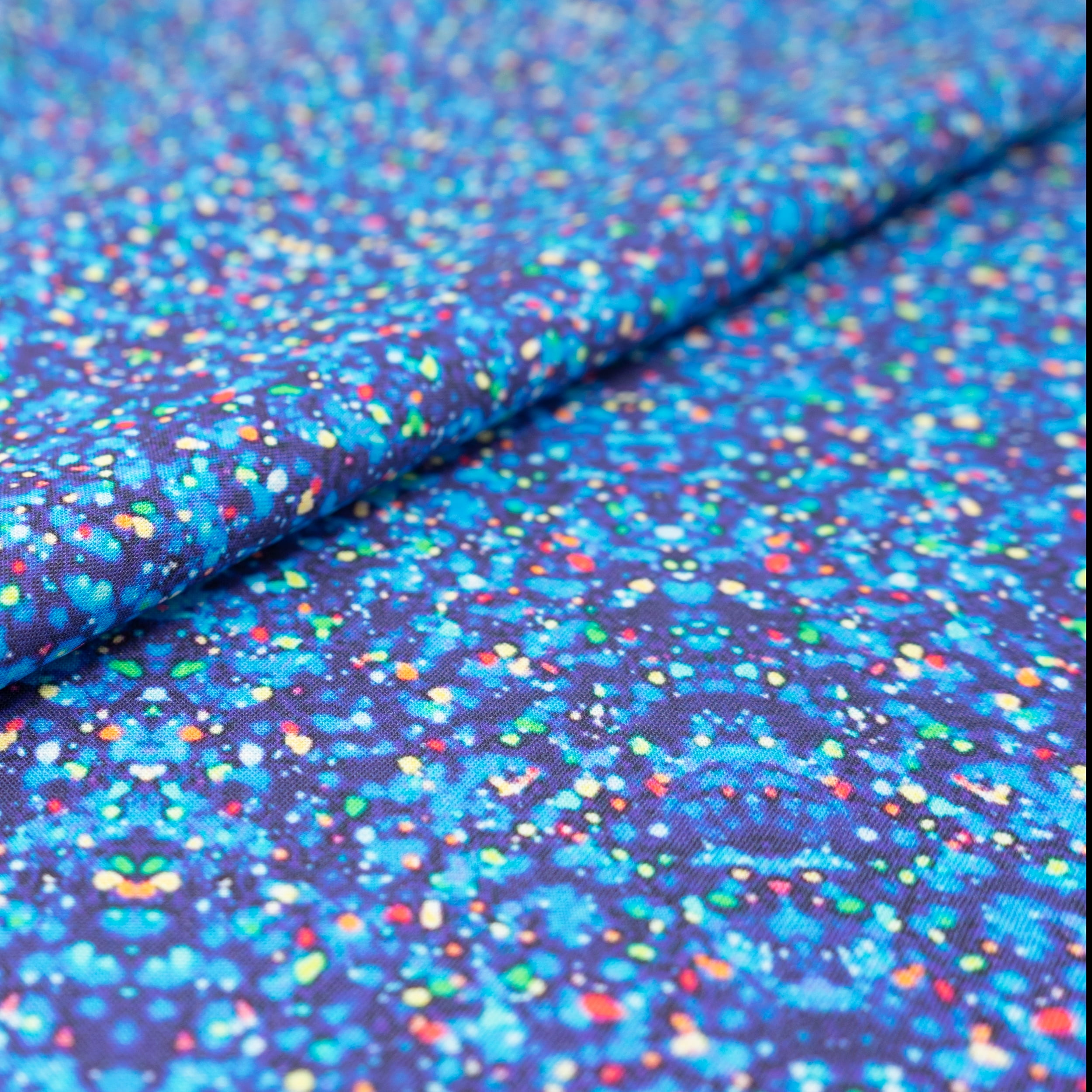 SINGER FABRICS - 100% Cotton Print, Craft Quilting, 44" x 8 Yards