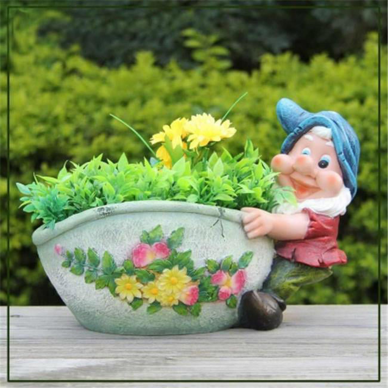 SINTECHNO Cute Gnome Dragging the Flower Pot Planter - image 1 of 1
