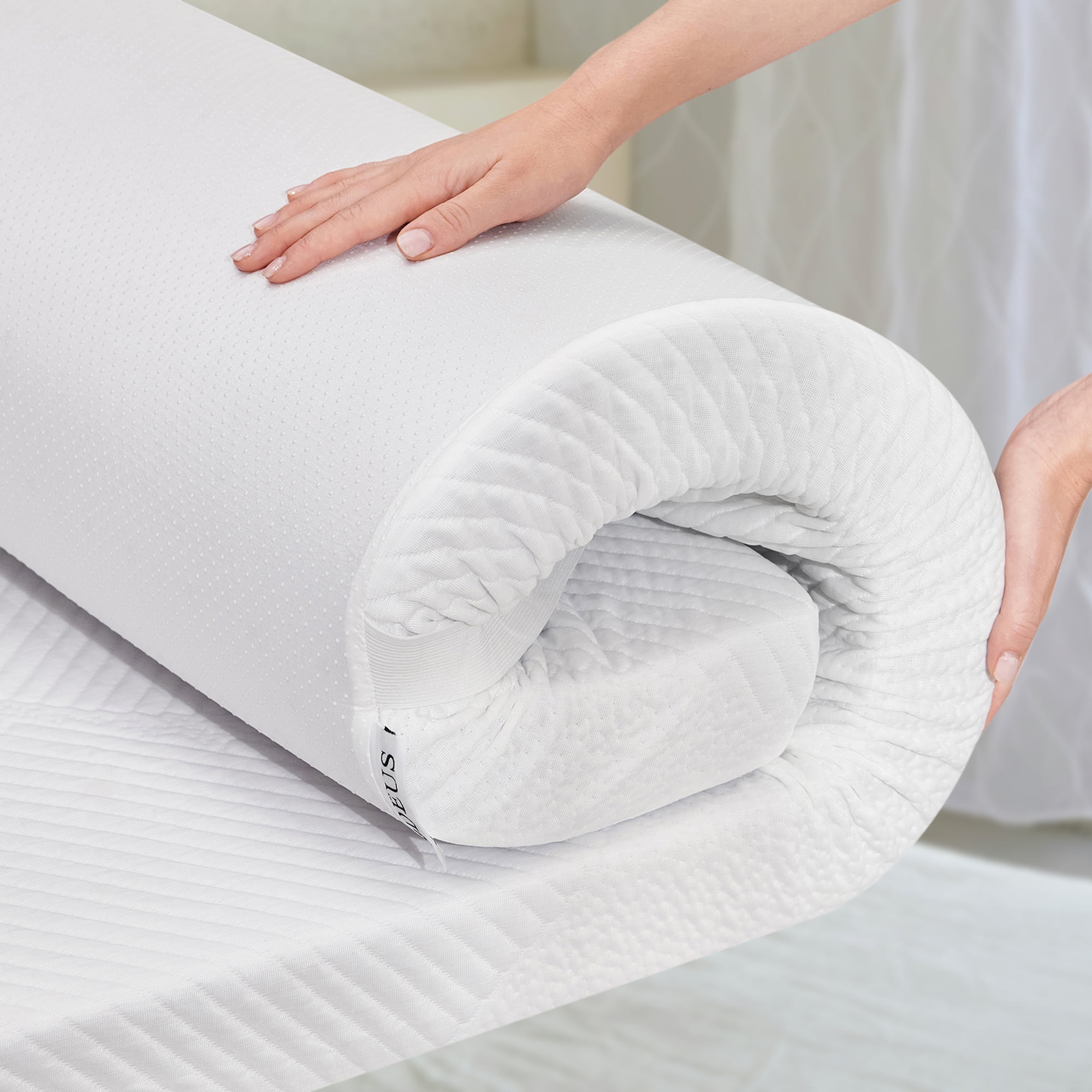 SINWEEK 2 Inch Gel Memory Foam Mattress Topper King Size Ventilated High Density Pad for Back Pain Bed Topper with Removable Soft Cover CertiPUR US