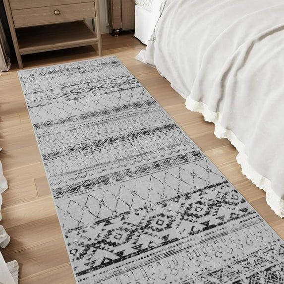 SIXHOME 2'x6' Runner Rugs Boho Washable Runner Neutral Geometric Distressed Rug Runner for Bedroom Kitchen Hallway Laundry Room Entryway Non Slip Runner Modern Home Decor Black