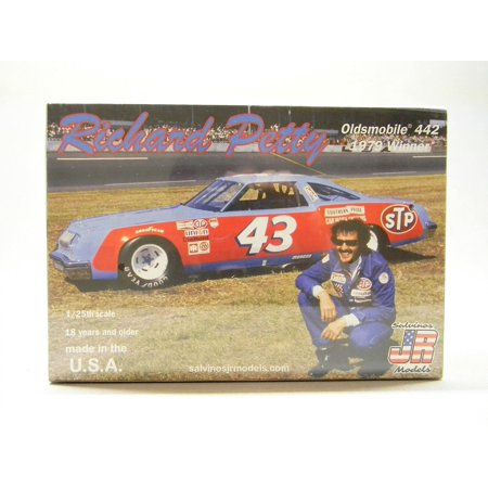 SJM NASCAR Richard Petty 1979 Winner Oldsmobile 442 Model CAR KIT