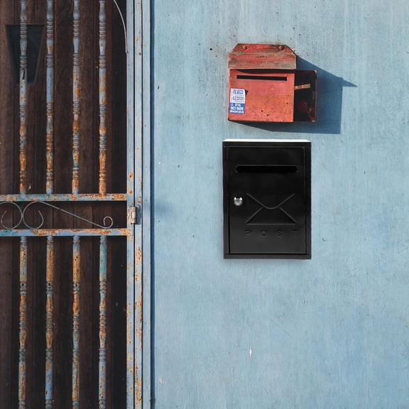 SKISUNO Wall Mount Post Box Iron Mailbox for Outside Lockable Mail Storage 1Pcs