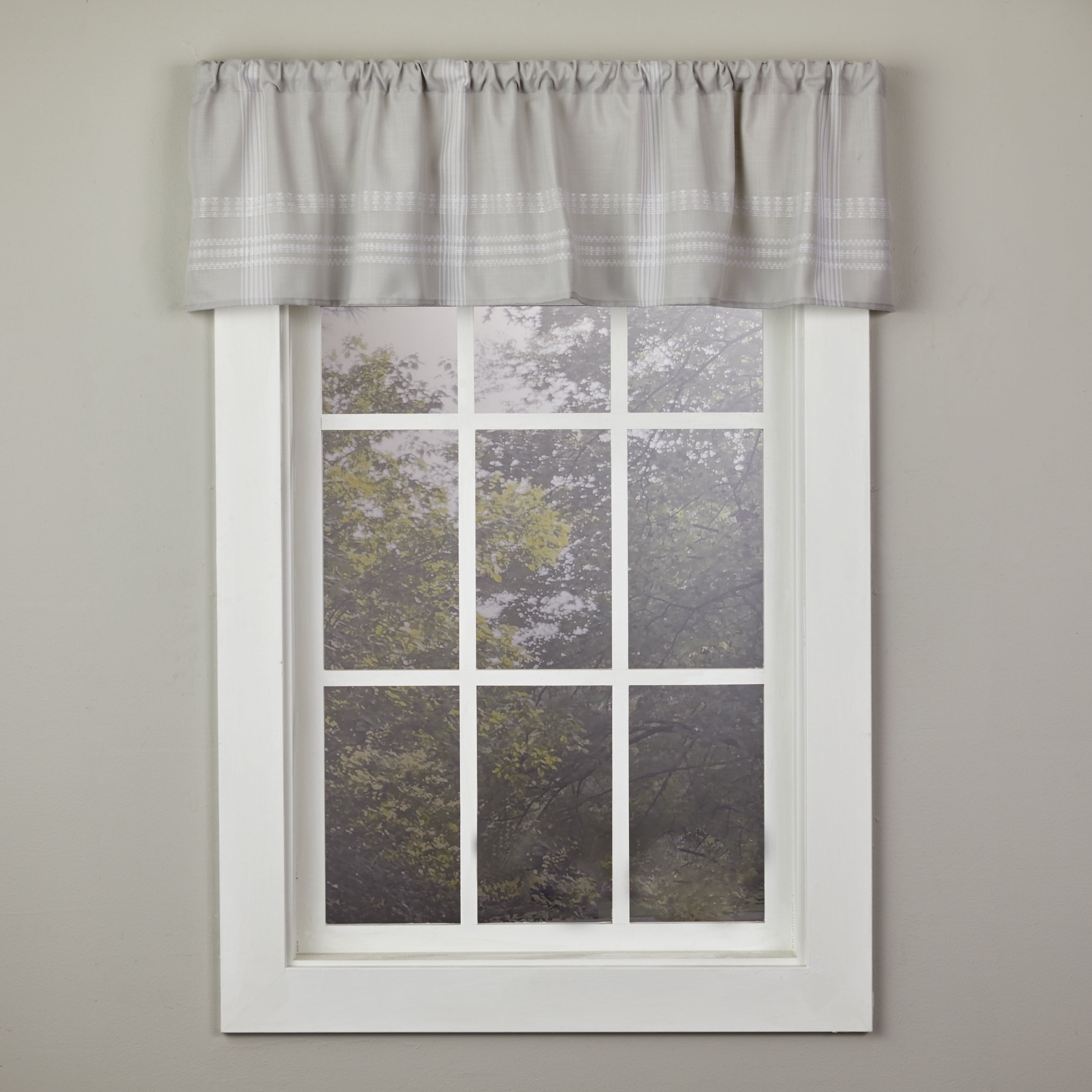 Gray Plaid Rod Pocket Valance, 56 x 13 Inches