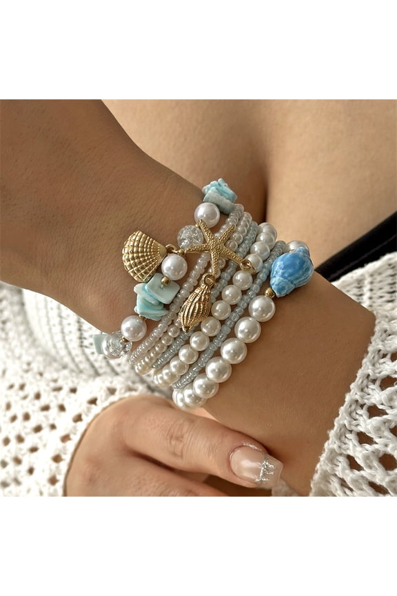 Boho Beach Bracelets Set for Women Shell Beaded Stretch Bracelets Multilayer Seashell Starfish Handmade Summer Jewelry Stackable Gold Plated Beads Bracelet for Vacation