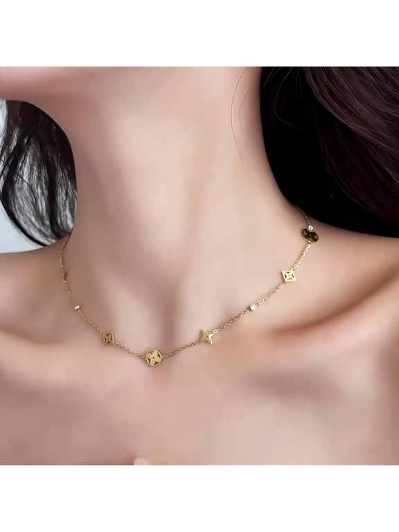 Four Leaf Clover Necklace for Women-18K Gold Plated CZ Cubic Zirconia Chocker Necklace, Dainty Lightweight Lucky Necklace Accessories Jewelry Gifts for Mother's Day