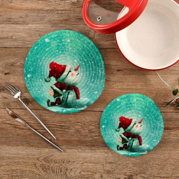 SKYSONIC Retro Winter Snowman Pot Holders Trivets, 2 Pcs Heat Resistant Trivets,Snowscape Xmas Cotton Thread Weave Mats for Hot Pads Pans Pot Bowl Teapot for Kitchen Decor
