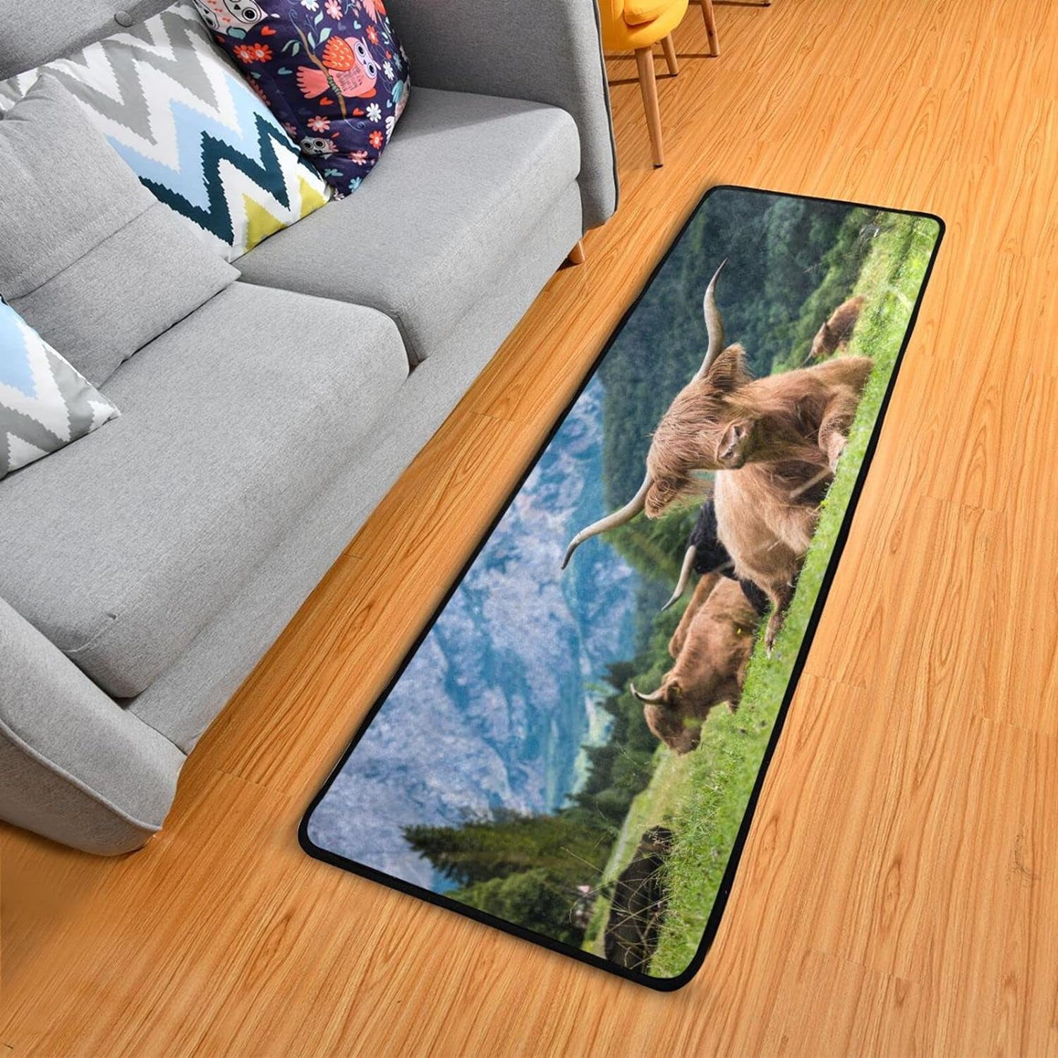 SKYSONIC Rustic Shaggy Cattle Highland Runner Rug, 2'¡Á6' with Rubber