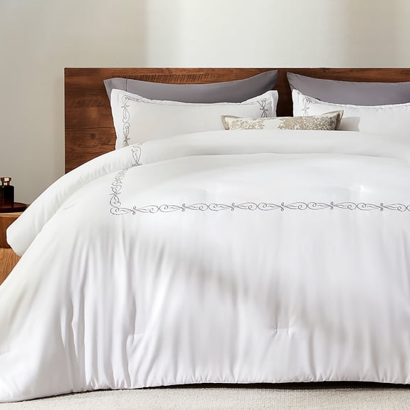Sleep Zone Full/Queen Comforter Set, 3Pcs Elegant Scroll Embroidered Stripes Luxury Hotel Lightweight Down Alternative Duvet Insert
