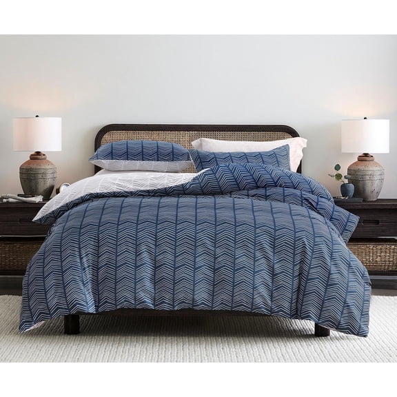 SLEEPBELLA Navy and White Duvet Cover Set, 100% Cotton Bedding, Chevron Geometric Pattern, with Button Closure