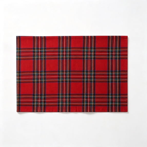 SLYNSHome 2 Pcs Christmas Plaid Placemats, Classic Red Tartan Table Mats, Washable Fabric Heat Insulation Dining Pad For Holiday Kitchen Table Decor Home Accessory