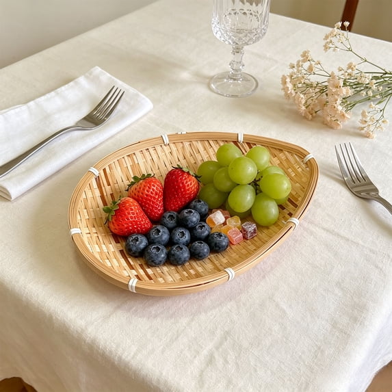SLYNSHome Serving Tray Handwoven Bamboo Round Storage Basket, Natural Woven Fruit Bread Snack Holder for Kitchen Table Counter Farmhouse Home Decor