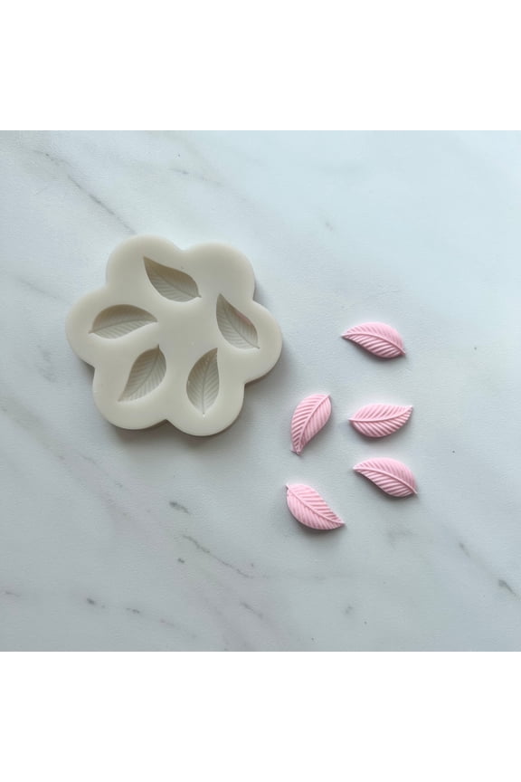 SMALL LEAVES MOLD