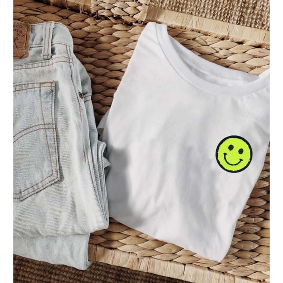 SMILEY HAPPY FACE Embroidery Patch Short sleeve Tees