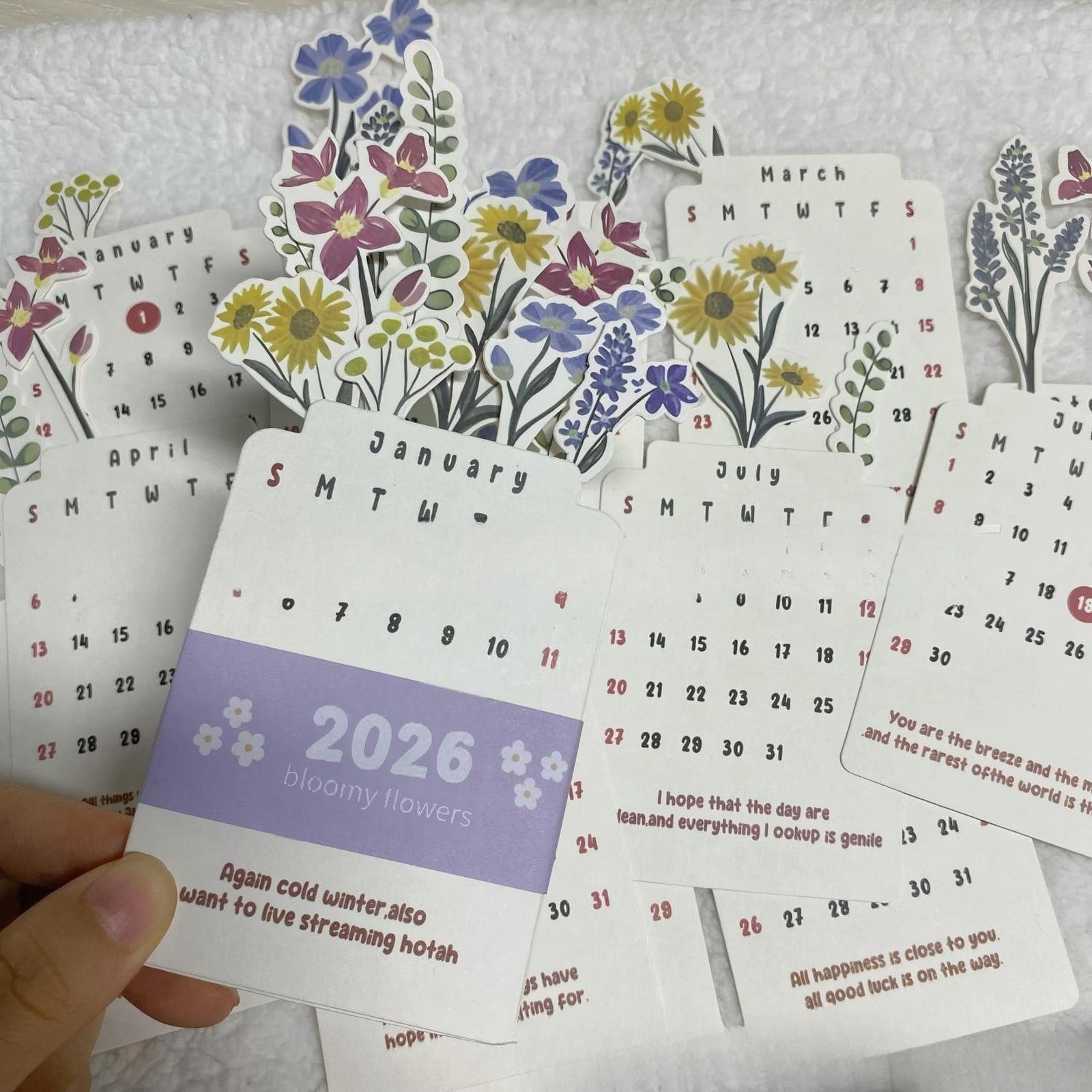 SMKE 2026 Bloomy Flowers Standing Desk Calendar,Versatile Space Desk ...
