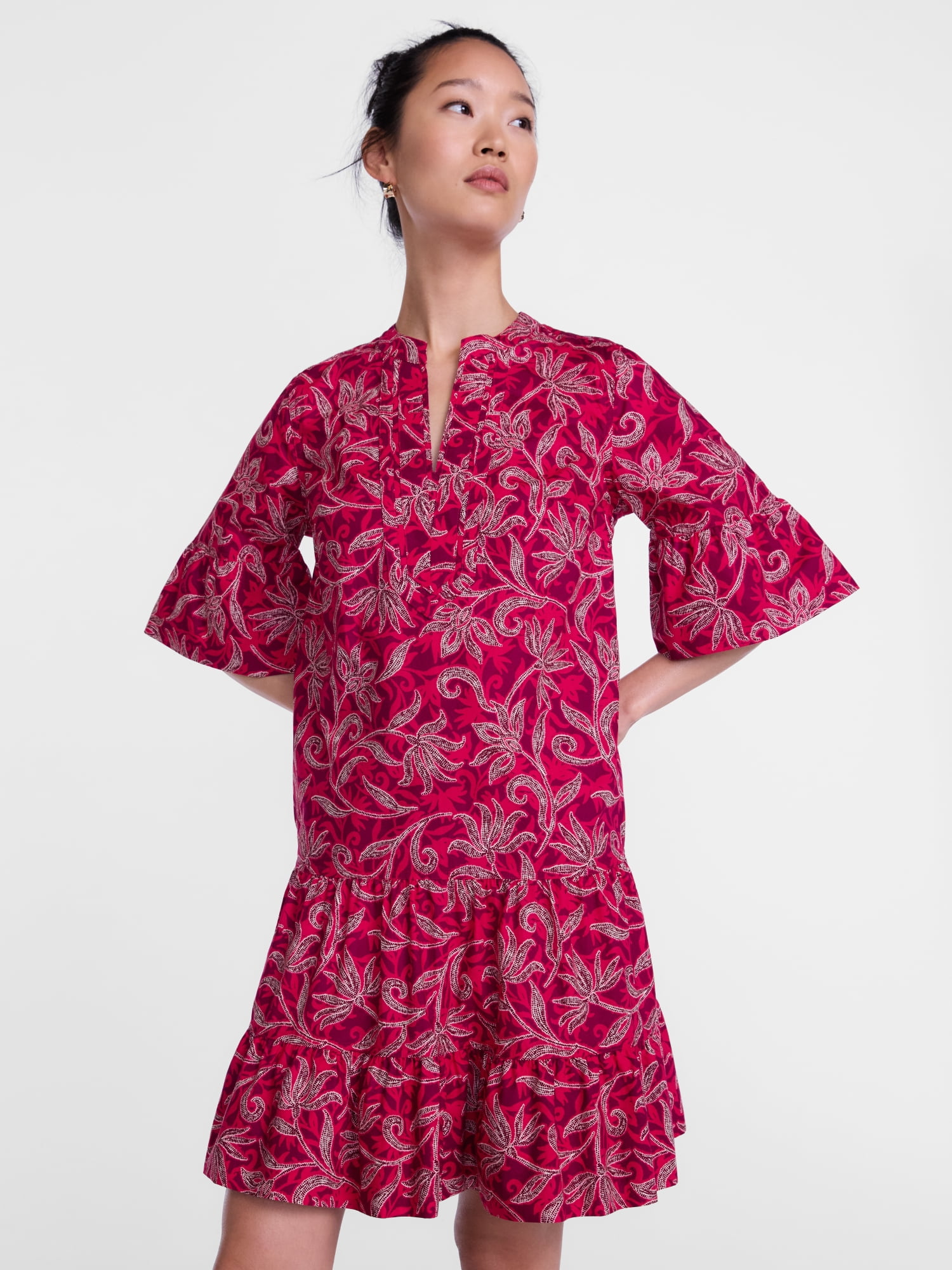 Scenario Women's and Women's Plus V Neck Mini Dress with Flutter Sleeves, Sizes XS-4X