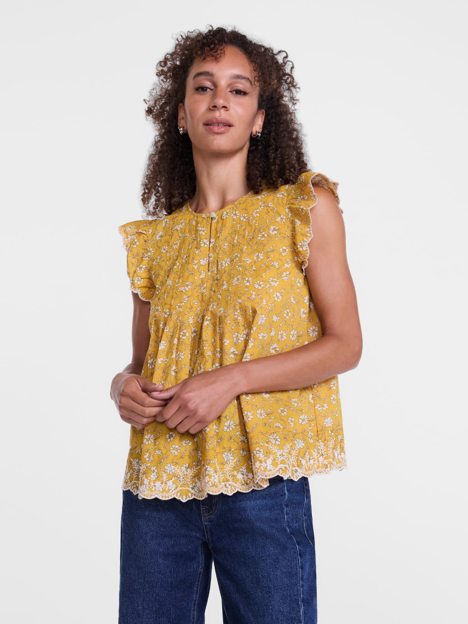 Scenario Women's and Women's Plus Short Sleeve Pleated Embroidered Printed Top, Sizes XS-4X