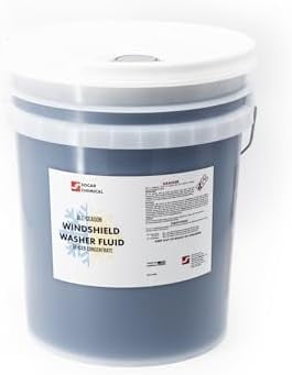 SOCAR Windshield Washer Fluid Concentrate - 5 Gal., Makes 55 Gal., All-Season, Model# SCO-WW-5